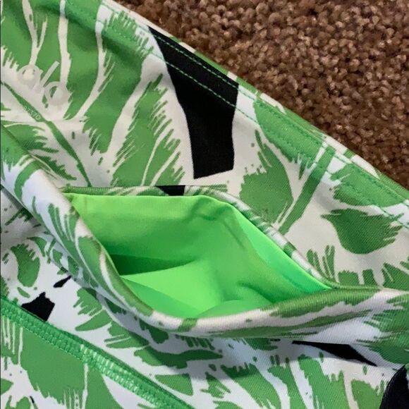 Alo yoga leggings. Palm Springs. NWT. Small - Picture 7 of 10